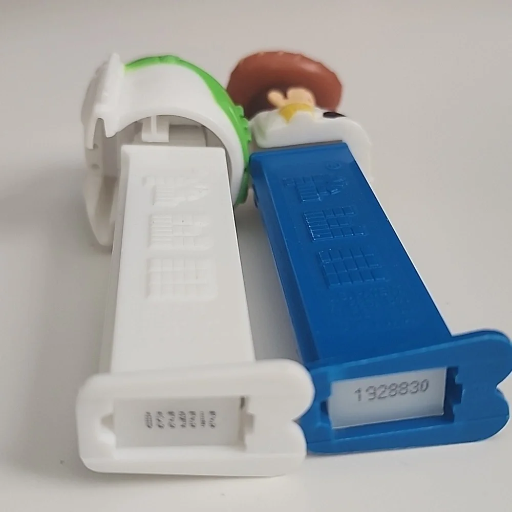 Pez Toy Story Candy Dispenser Set – Woody and Buzz Lightyear Pez Dispensers - Picture 6 of 6